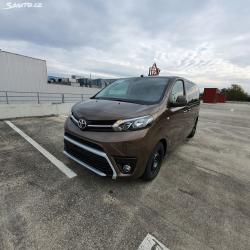 Toyota Proace, Verso Shuttle L1 2.0D-4D 140k