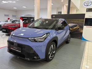 Toyota Aygo, 1,5 HEV 116k Executive