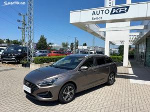 Hyundai i30, 1.5 CVVT 110k Family Smart