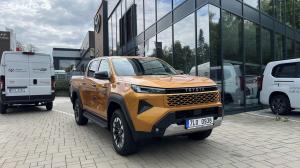 Toyota Hilux, 2,8 D MHEV 150 kW Executive